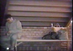 Femme cocu blanche gangbangée par deux film x streaming gratuit taureaux noirs et un taureau blanc