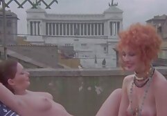 Vacanze extrait video porno streaming Di Capodanno - Scena 2